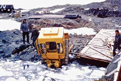 a small loader at Old Palmer