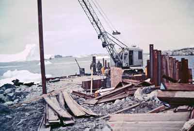 driving sheet pile for the pier